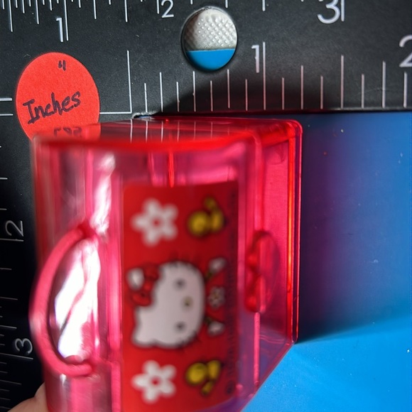 🖤1998 Sanrio Hello kitty eraser and case - Picture 12 of 12